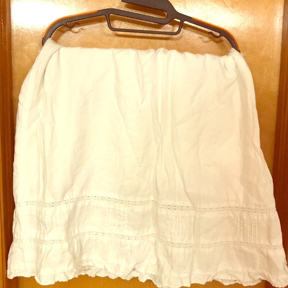 Knee length linen skirt